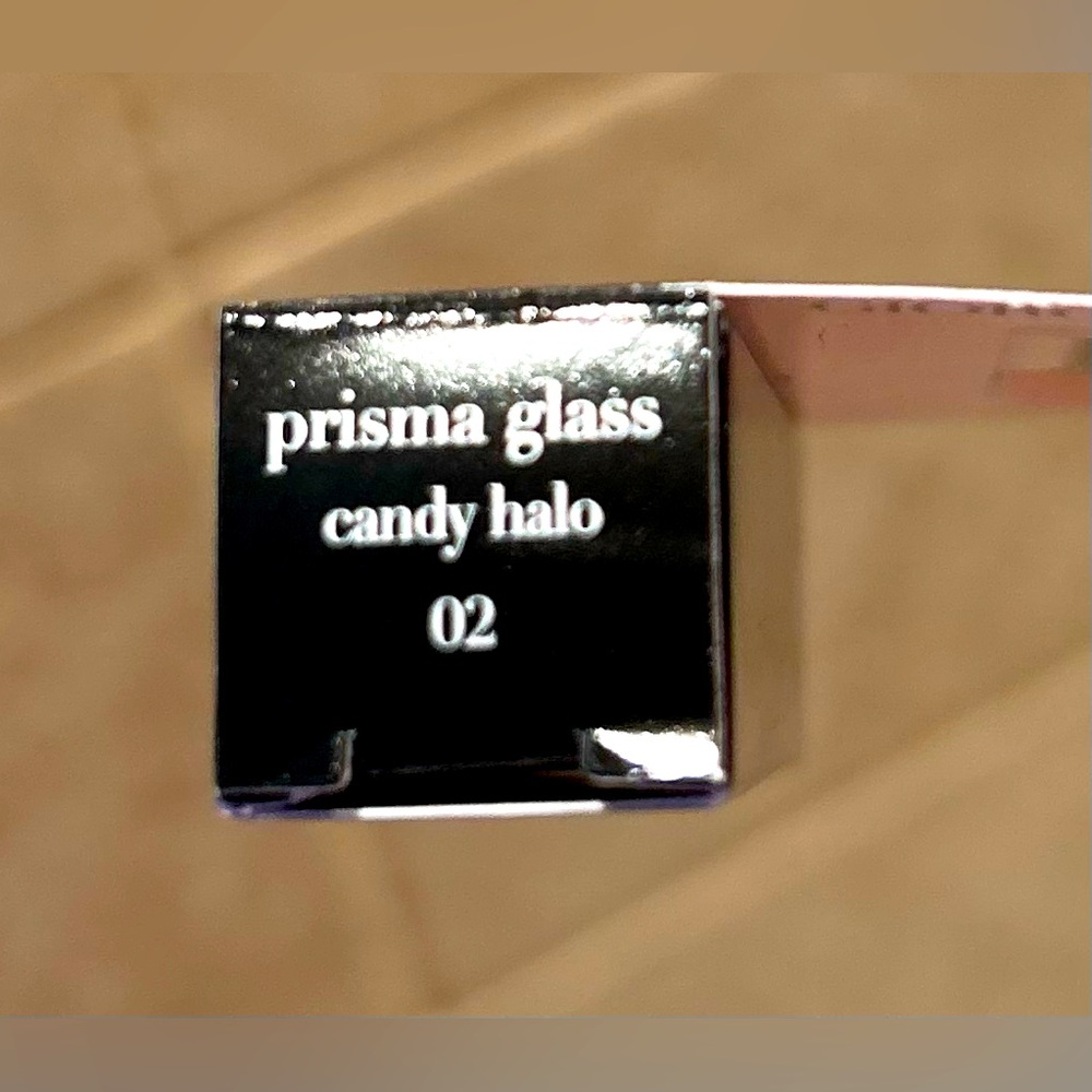 Giorgio Armani Lip Gloss - Picture 4 of 4